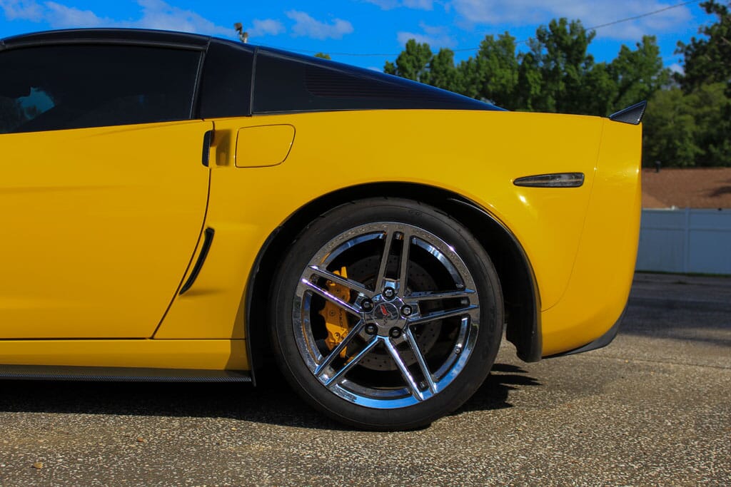 CORVETTE C5-R Yellow Earnhardt Raced Car ACTION 2001